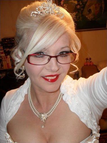 Carolyn always wanted to be shared. Cub_hunter, 50, from Harlow is a Local Milf, looking for a ...