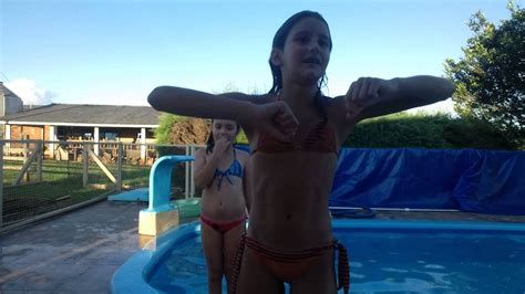 Desafio da piscina:fale qualquer coisa! #DESAFIO NA PISCINA - YouTube