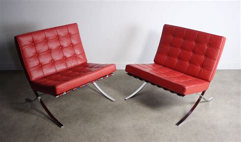 Set of 2 barcelona chairs in red leather by ludwig mies van der rohe for knoll, 1990s. Stunning Set of Two (2) Vintage Barcelona Chairs in ...