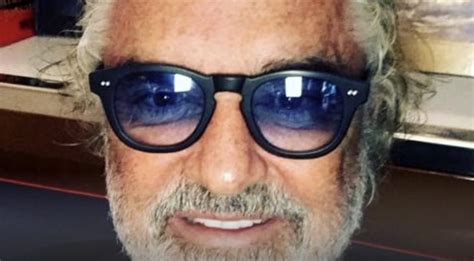 Flavio briatore è ricoverato da domenica 23 agosto al san raffale di milano — con febbre e globuli bianchi nel pomeriggio lo staff di briatore ha pubblicato una nota in cui si legge che le condizioni. COVID, BRIATORE RICOVERATO A MILANO. CONDIZIONI RITENUTE ...