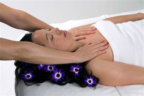 Giving people a natural approach to better health! Massage Therapy - Body Balance Pleasanton