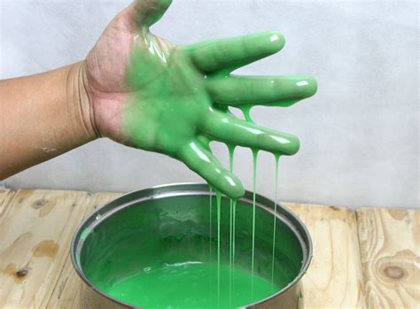 The slime will thicken, but because of the shampoo's ingredients, it won't crystallize. Make Slime Without Borax (With images) | How to make slime, Making fluffy slime, Ways to make slime