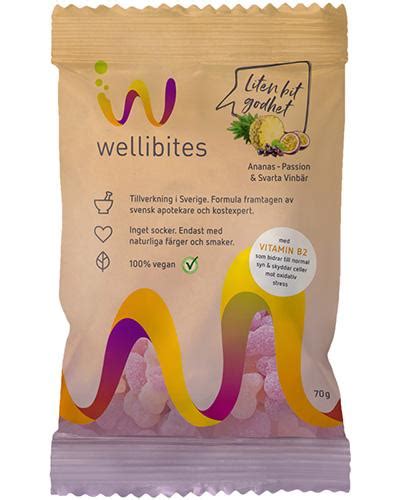 Wellibites innehåller 40 procent färre kalorier än vanligt godis och endast naturliga smaker och färger från frukt. Wellibites veganske gummies ananas,pasjon & solbær 70g ...