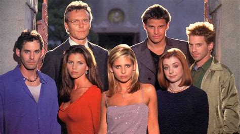 Para ver una película o serie de televisión puedes usar el buscador en la parte superior o seguir uno de los enlaces de genero o año de estreno en la parte. Dónde ver 'Buffy, cazavampiros' online y en castellano