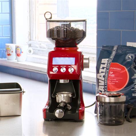 The breville barista express solves this problem, delivering fresh, quality espresso at remarkable speed, thanks to its integrated burr grinder. Breville BCG820CRNXL Smart Grinder Pro in Red | Diy coffee ...