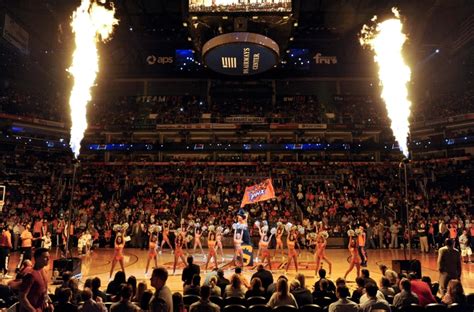 The phoenix suns are a professional basketball team based in phoenix, arizona. Phoenix Suns: Looking Back At 1992-93