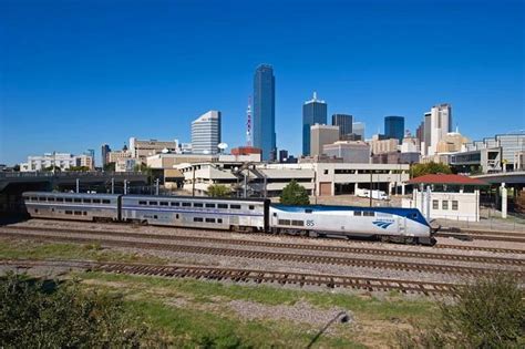Driving distance from dallas, tx to texarkana, tx the total driving distance from dallas, tx to texarkana, tx is 179 miles or 288 kilometers. Dallas TX Amtrak My husband & I rode on Amtrak from ...