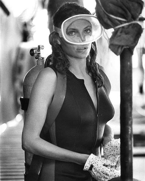 Jacqueline bisset (born 13 september 1944) is an english actress. Jacqueline Bisset in The Deep Photograph by Silver Screen
