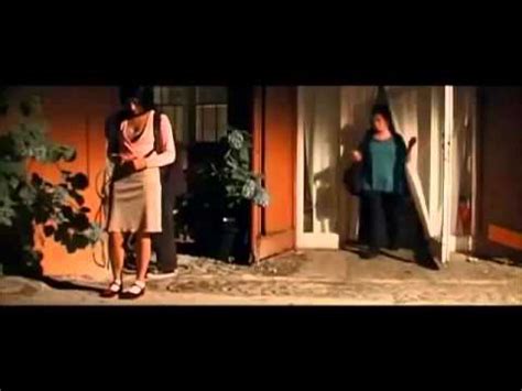 Sandy becomes a heart breaker after swearing off love. Aprimi Il Cuore aka Open my heart 2002 Movie Clip Full HD ...