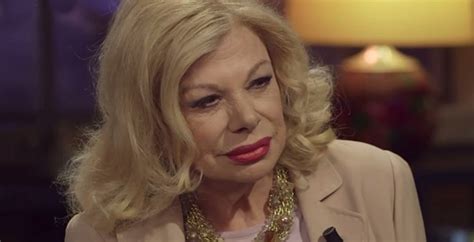 Una vita spesa davanti alla macchina da presa, recitando in diverse pellicole con gli attori ed i registi più importanti del nostro paese. Sandra Milo, la confessione choc: "Il mio ex marito mi ...
