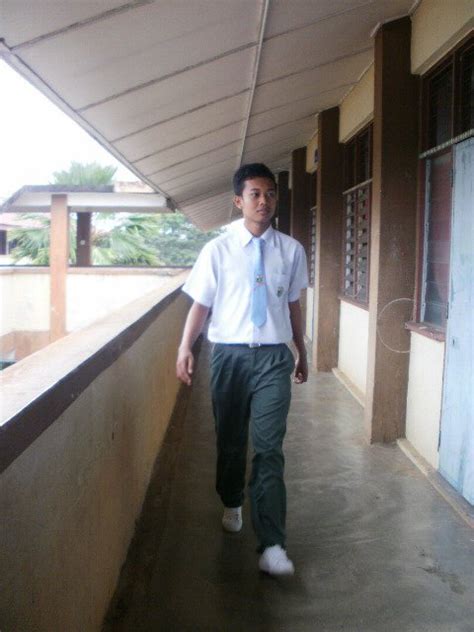 Ikuti kisah cikgu maria andrew, seorang daripada peserta program english teaching assistant (eta), yang mengajar bahasa inggeris kepada pelajar di sebuah. Hasil tulisan Azim Alwiz: 02/25/11