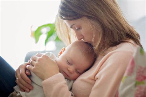 • in us about 12,000 cases resulting in 4,000 deaths per year. Can You Have Kids After Cervical Cancer? | Roswell Park ...