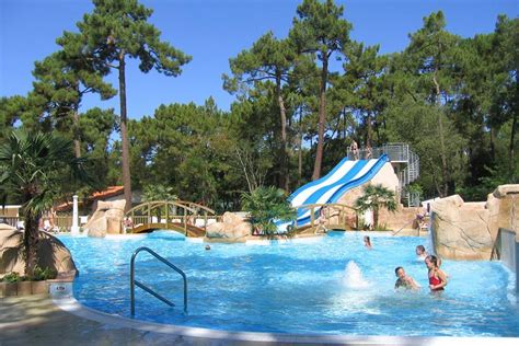 And important seaside resort of royan and the coast of beauty, on the right bank of the mouth of the gironde estuary and adjacent atlantic ocean. Ideal Camping in Saint-Georges-de-Didonne | CampingCard ACSI