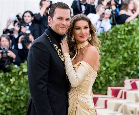 Does tom brady have tattoos? Tom Brady: Pre-game sex with Bündchen is "off the table" - Real Talk Time