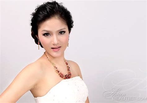 Instead, the tricky thing about dating in los angeles is finding those fellow singles. Asian woman for romantic companionship Jing(Mirabelle ...