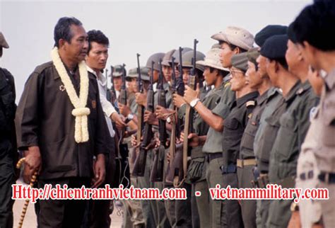 Thái lan ở phía tây, lào ở phía bắc và việt nam ở phía đông. Tấn công Campuchia - Cambodian Incursion 1970 - Chiến ...