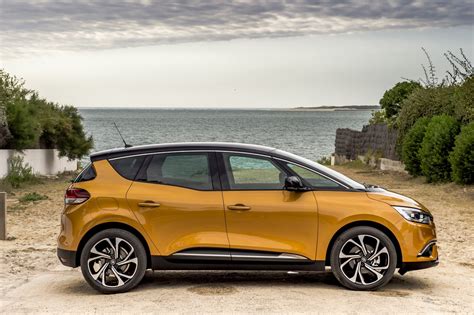 Renault Scenic Prices Range In The UK From £21,445 To £32,445 | Carscoops