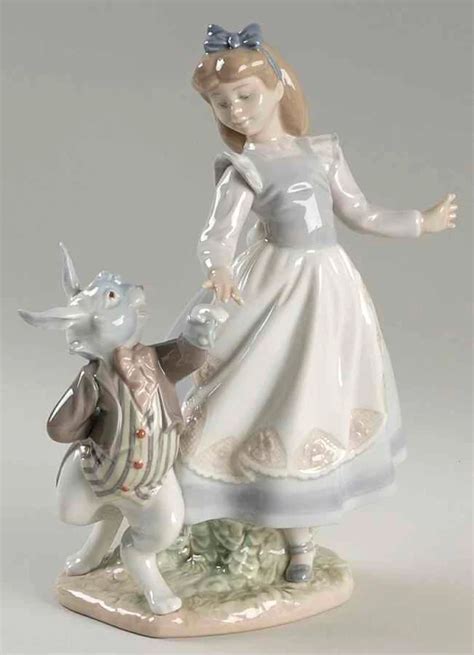 Here you'll also find stuff about the author, film adaptations of the books, miscellaneous and more. Lladro Figuren Alice im Wunderland - No Box von Lladro ...
