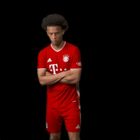 Antonio rüdiger‏varmennettu tili @toniruediger 10. Leroy Sane GIF by FC Bayern Munich - Find & Share on GIPHY