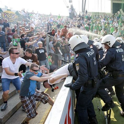 Die austria forschte den werfer mittels videoaufnahmen und fotos binnen stunden aus. Football Without Ultras is Nothing: Derby Wiener : Rapid ...