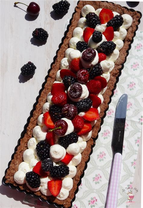 We did not find results for: Crostata al cacao con crema di mascarpone, fragole, more e ...