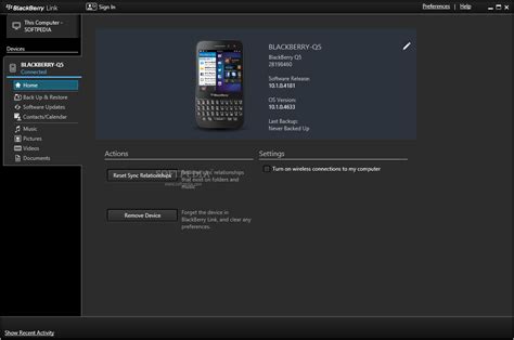 The opera site is not properly detecting the blackberry phone model and is presenting the download links for opera mini. BlackBerry Link file extensions