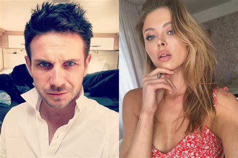 Antoni królikowski jest polskim aktorem. Antoni Królikowski i Joanna Opozda spotykają się? Wrzucili ...
