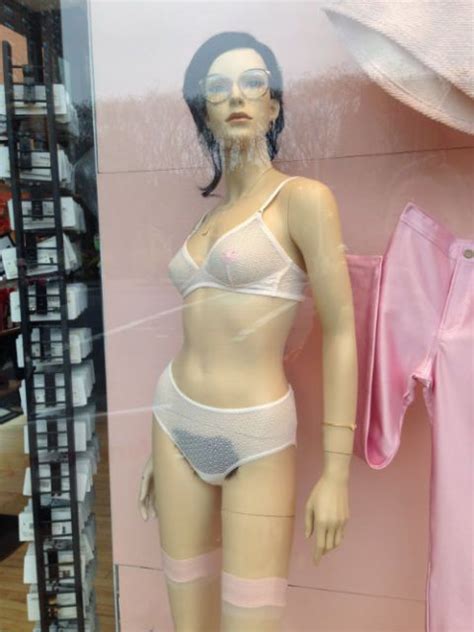 Place shaving gel onto the pubic area. American Apparel Goes Full On '70s Revival With Revealing New Mannequin