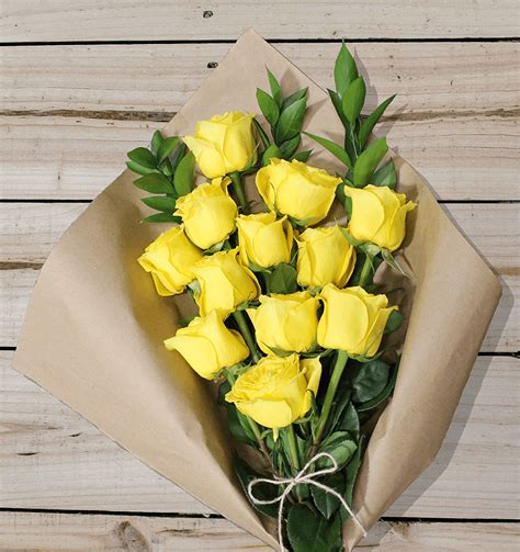 Avas flowers is an easy and cheap way to send flowers online without delays and at the same day. 12 Yellow Roses - Farm Fresh | Avas Flowers