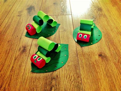 See more ideas about eric carle, hungry caterpillar, very hungry caterpillar. Paper craft red and green table decorations for a Very ...