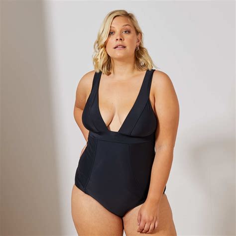 Maillot de bain maillot de bain femme 1 pièce ensemble grande tail. Maillot de bain 1 pièce décolleté plongeant Grande taille ...