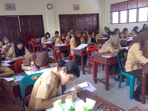 Nah, apa saja permainan yang bisa disajikan. Eka Lestari: Memberikan Suasana belajar yang menyenangkan ...