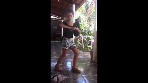 Смотрите видео meninas dancando 13 años в высоком качестве. Meninas Dancando 13 Años - Menina de 10 anos dançando Funk Proibidão! Só uma palinha ...