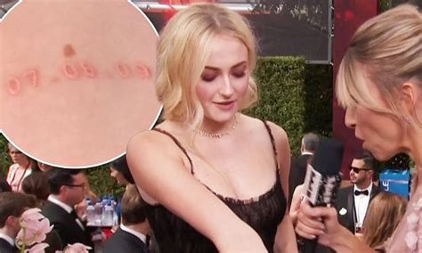 Joe jonas got his own tattoo at the same featuring a drawing of a woman that many people thought looked like sophie's game of thrones character sansa stark. Game Of Thrones' Sophie Turner shows off tattoo of date ...