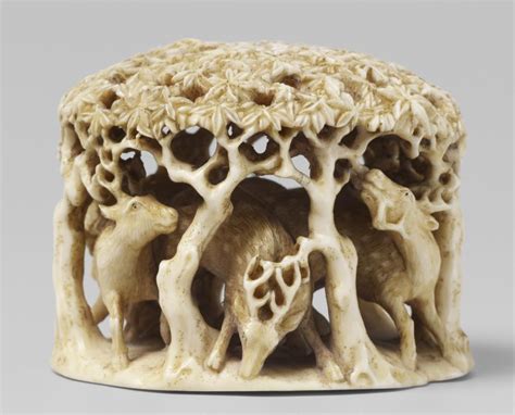 The only antique netsuke gallery in japan since 1991, sagemonoya in tokyo deals exclusively in genuine japanese netsuké, inro, pipecases, ojime, yatate and bokuto. A delicate ivory netsuke of deers amidst maple trees by Masa