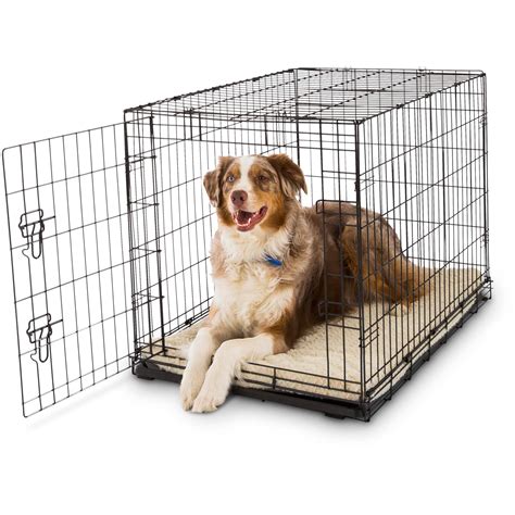 Designed with smaller dogs in mind, this snuggly sleeping spot is ideal for puppies up to 19 inches in length. Dog Crates