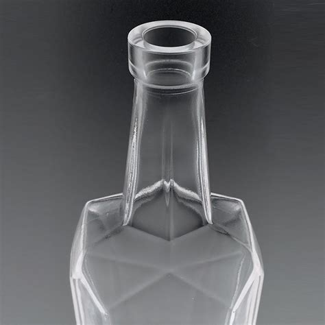 Here are 25 cool liquor bottles. 750ml Rectangular Liquor Clear Glass Wood Lid Fancy ...