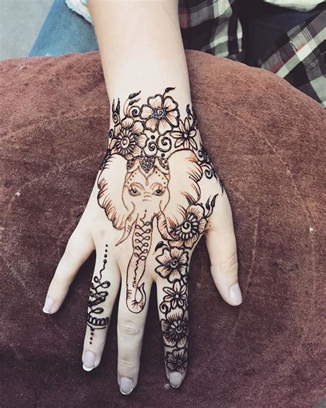 My daughter had her bat mitzvah in march and tejal did henna tattoos for two hours during the party.i only have positive things to say.she does beautiful work, everyone got hennas even the men! elephant #henna #hennaartis #hennatattoo #hennadesign # ...