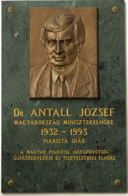 How much of józsef antall's work have you seen? Antall József Baráti Társaság - Emlékhelyek