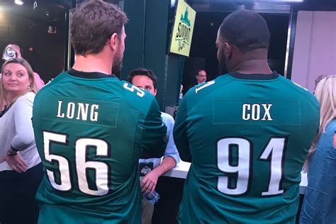 Large collection of the best gifs. We have our first spotting of "Long Cox" in Eagles jerseys ...