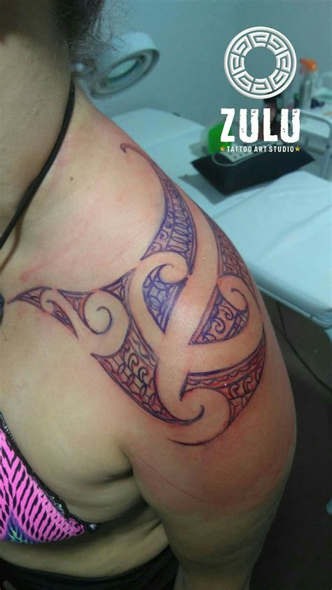 Sometimes we get questions about whether we offer free tattoo removal for military. Free Hand de tribal polinésio feminino by Rodrigo Zulu ...