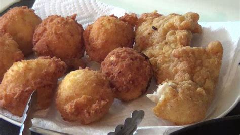 They do look similar, but there are are a few differences between the two. Fried Catfish and Homemade Hush Puppies | Fried catfish ...