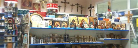 Negozi articoli religiosi a torino rinnovato nelle strutture e negli arredi il negozio di articoli religiosi presente sul piazzale della basilica. Boom di aziende specializzate in articoli religiosi: Bari ...