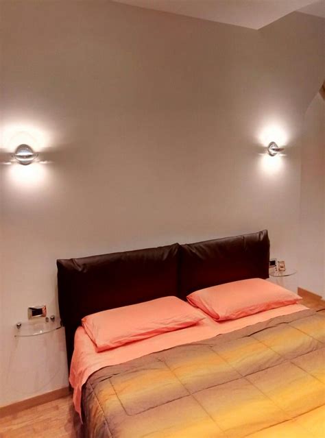 Scoprire loro di guardare fuori del vostro negozio di prodotti di ideale per la sorveglianza di cucine e camere da letto. camera da letto applique a parete cabina armadio nascosta ...