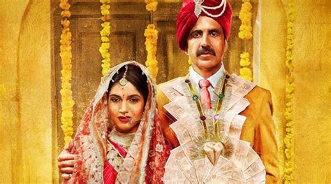 Yer, saat zaman farketmeksizin evlerinin önünde , arka bahçede, çamaşır sererken, su. 'Toilet: Ek Prem Katha': Movie Review - A Potpourri of ...