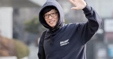 Kang mal keum as deputy director joo hwa jung park han sol as young hwa jung; Yoo Jae Suk Got Harshly Criticized By Netizens For "Not ...