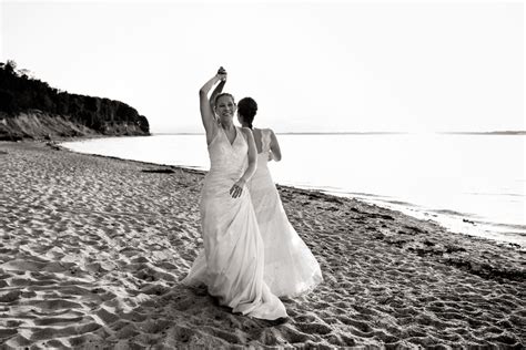 Oktober 2020 hatten meghan und daryl, die seit 2018 verheiratet sind, die schwangerschaft verkündet. After Wedding Shooting mit Holi Farben - Maria Luise Bauer ...