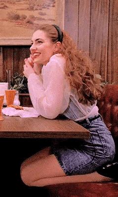 Aesthetic gif waterfall nature water forest. Pin by SpeedWeed on Aesthetic | Twin peaks, Mädchen amick ...