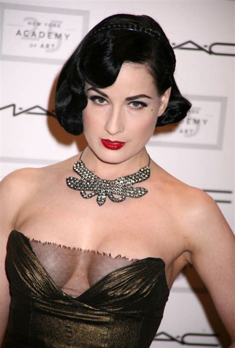 2yr · thelonesomequeen · r/muacirclejerk. Dita Von Teese Hairstyle
