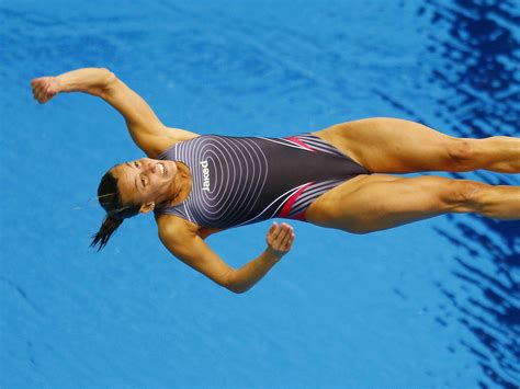 Over 11,000 athletes from around the globe assembled in tokyo. Italy's Tania Cagnotto Has Powerful Meet at FINA Diving ...